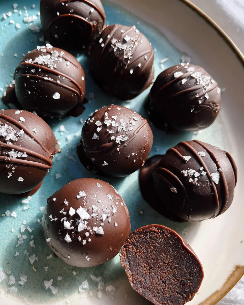 Dark Chocolate Protein Balls (No Bake, Low Carb)